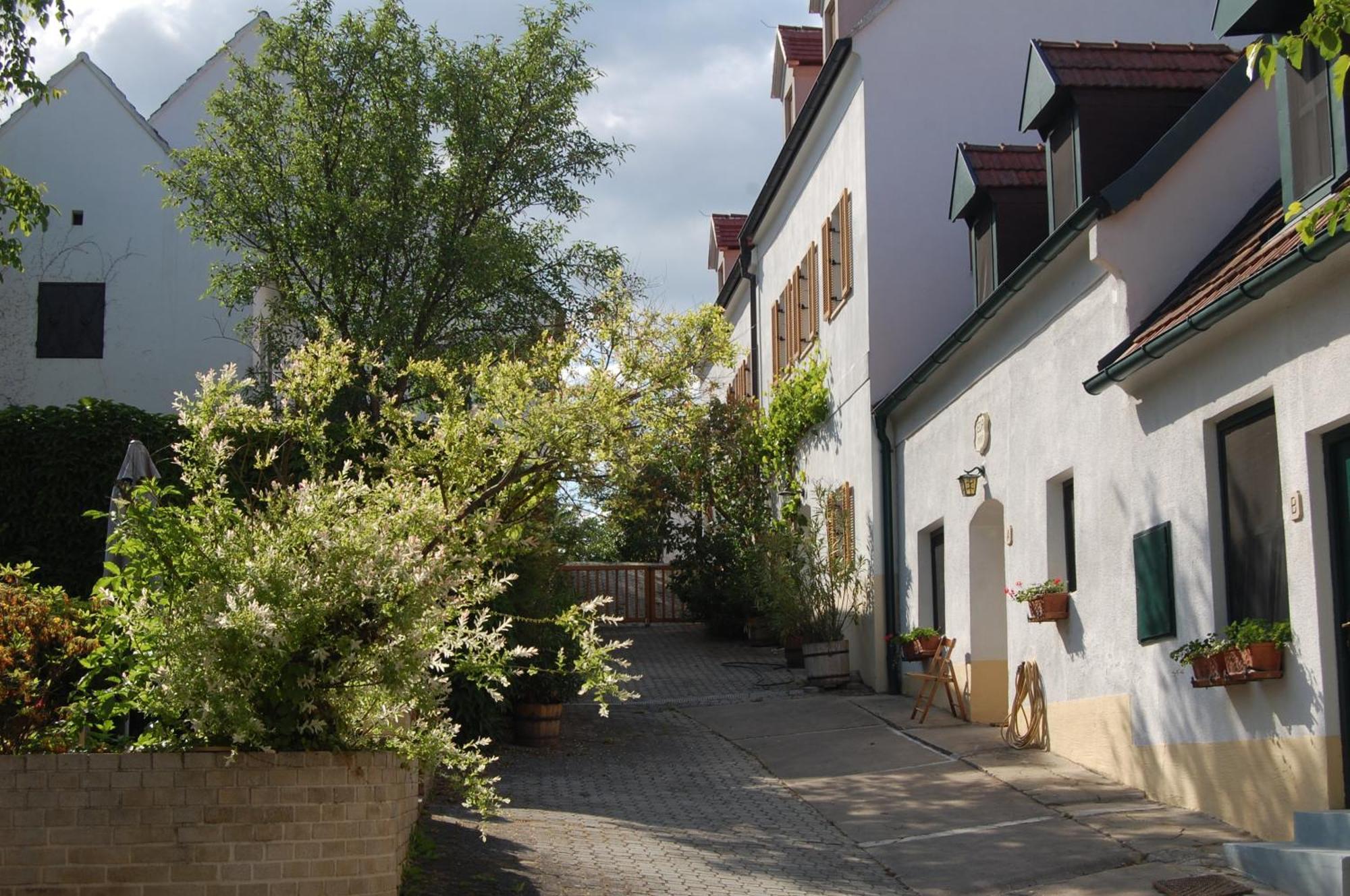 Hofgassl Zentgraf Mörbisch am See Exterior foto